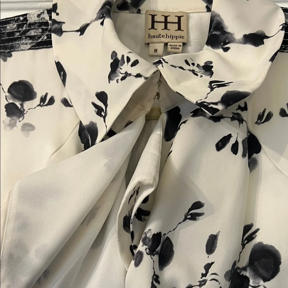 Haute Hippie Monochrome Floral Dress - Picture 3 of 5